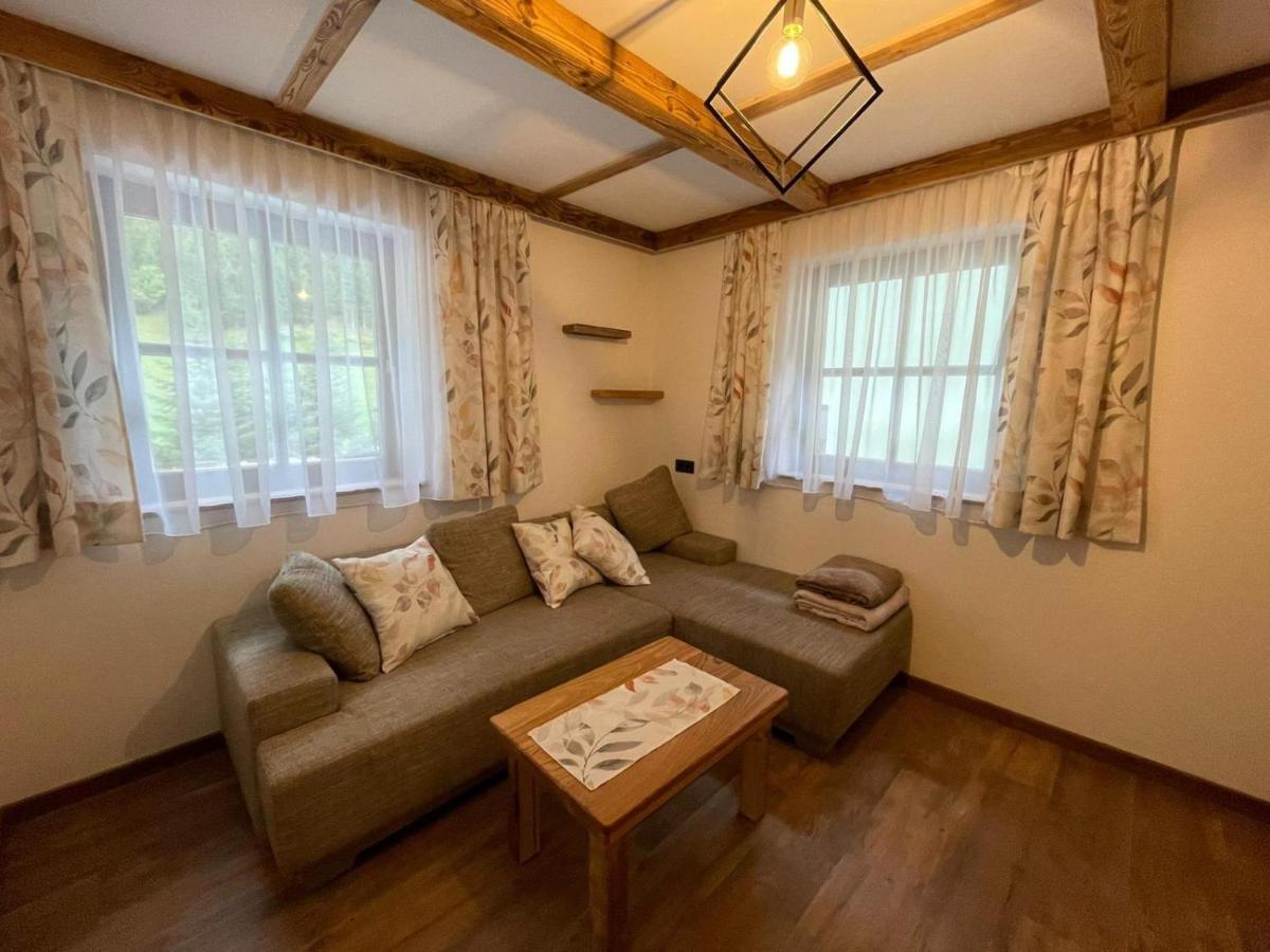 Ferienwohnung Rohrmoser Mit 2 Schlafzimmern Huttschlag Екстер'єр фото
